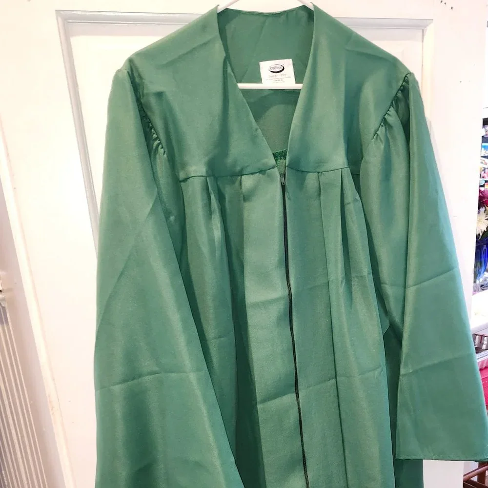 Green Graduation Robe - Picture 1 of 2